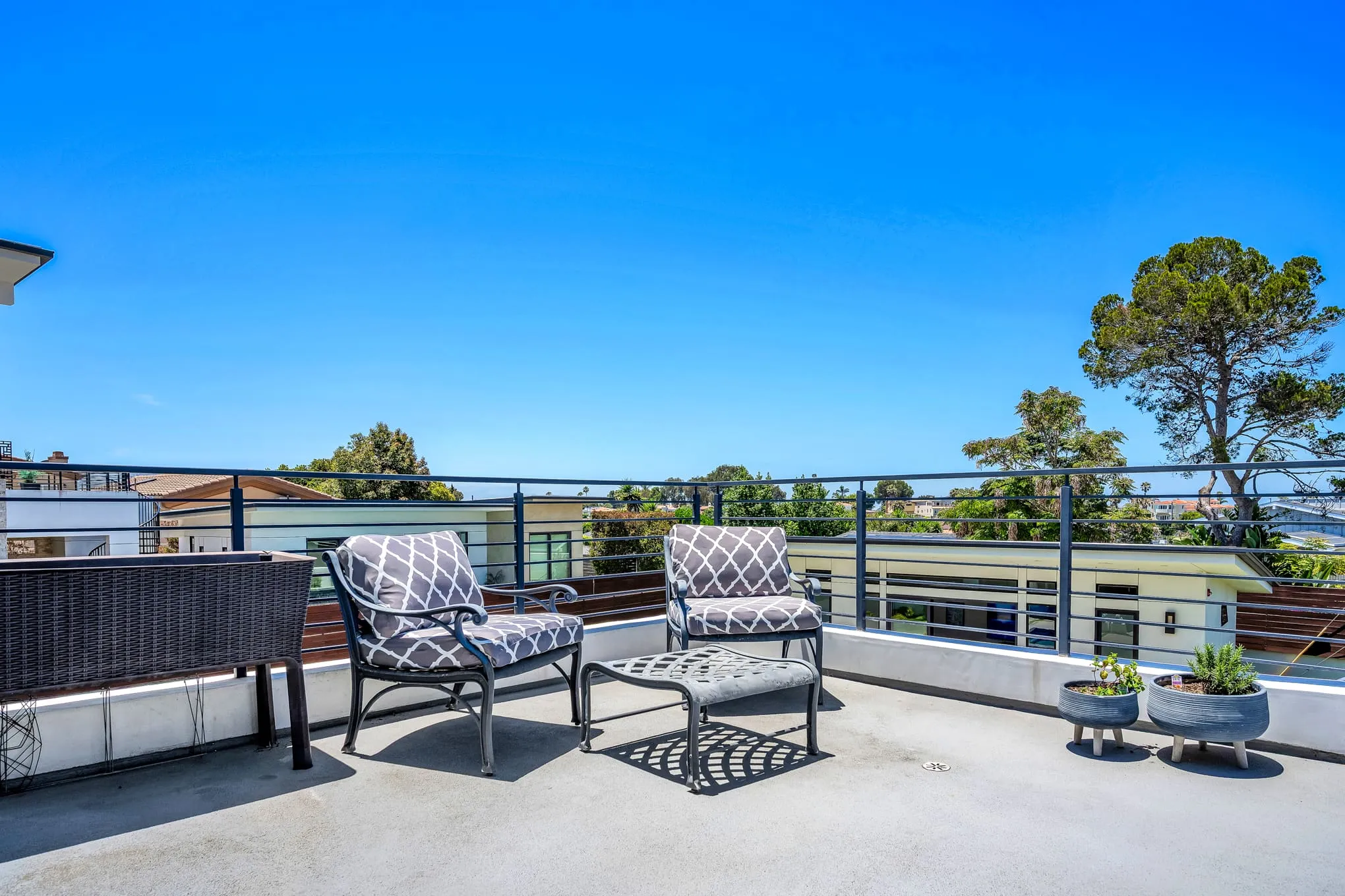 Rooftop deck with panoramic views